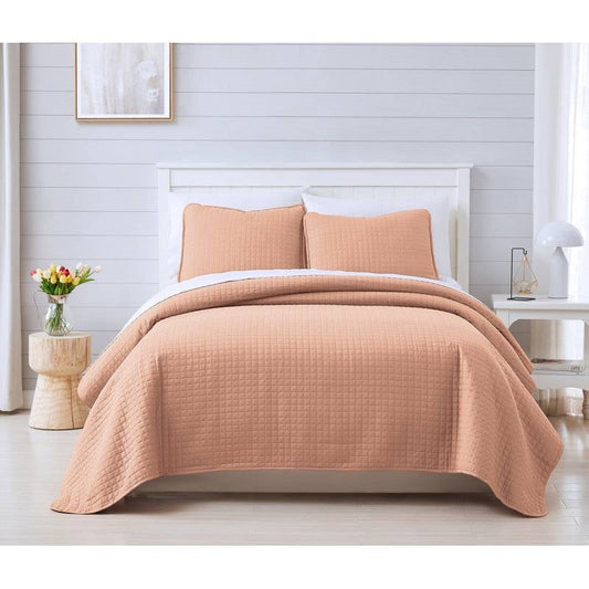 King Cal King Lightweight Blush 3-Piece Ultra Soft Microfiber Quilt Set-0