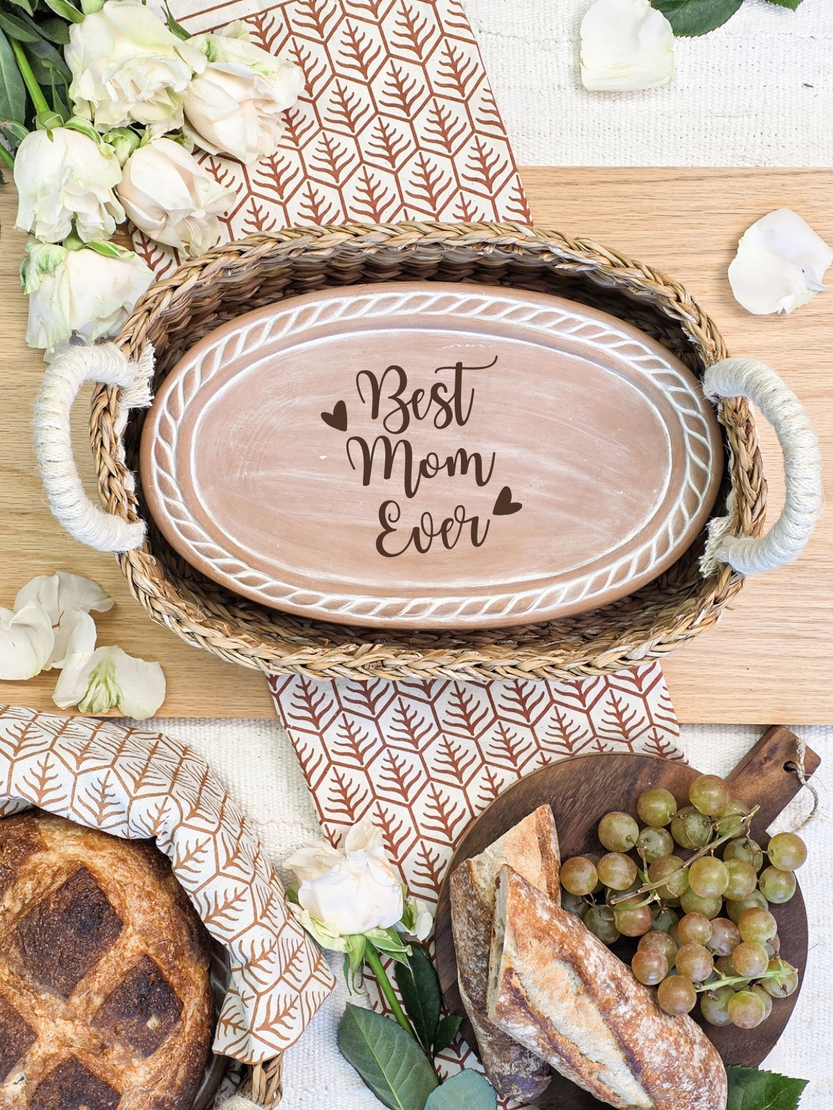Mom Oval Bread Warmer & Basket Gift Set with Tea Towel Sustainable-4